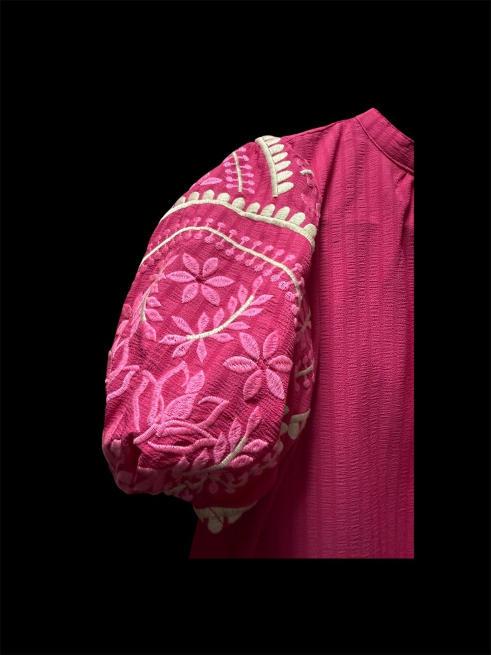 NWT THML Beautiful Pink Embroidery Top (Sm) - Picture 3 of 3